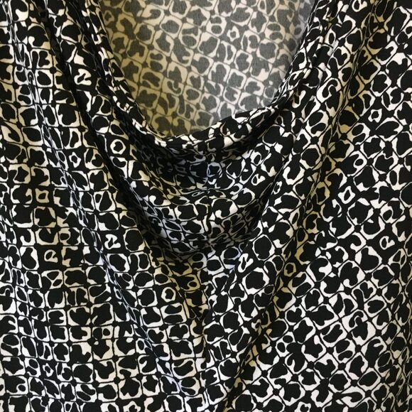 Tan Jay B&W Modular Net Print Cascade Neck Cap Sleeve Stretchy Blouse Top 1X - Picture 5 of 16